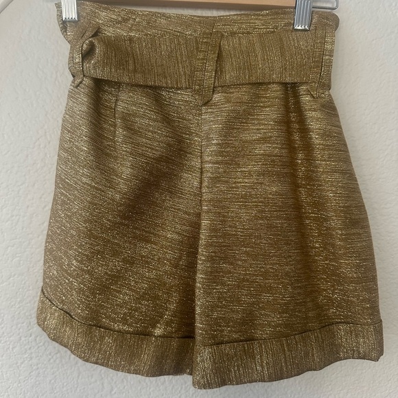 Sézane Rome shorts metallic gold size 4 - Picture 7 of 8